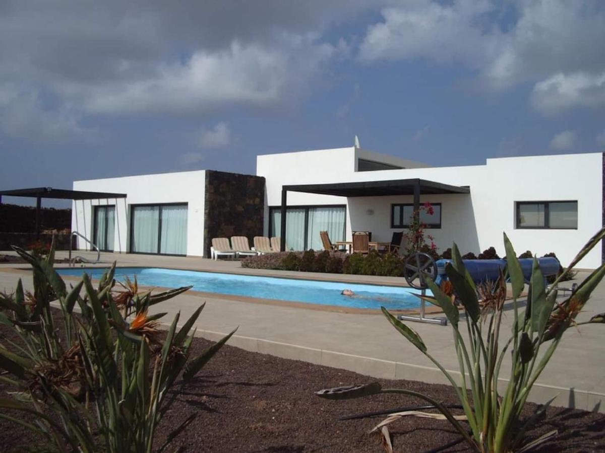 Wind Wave 28B - Heated & Shared Pool Villa Ла Олива Екстериор снимка